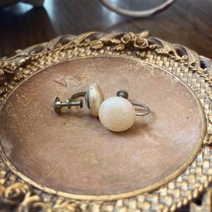 Vintage Costume Pearl Clip-Ons